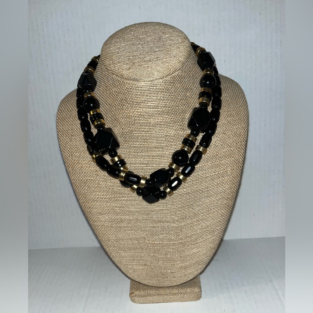 Vintage Trifari Black & Gold Necklace